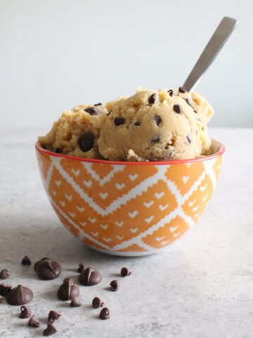 We all know the best part of baking cookies is eating the raw dough! This egg-free cookie dough recipe is perfect for eating straight from the bowl, no oven required!