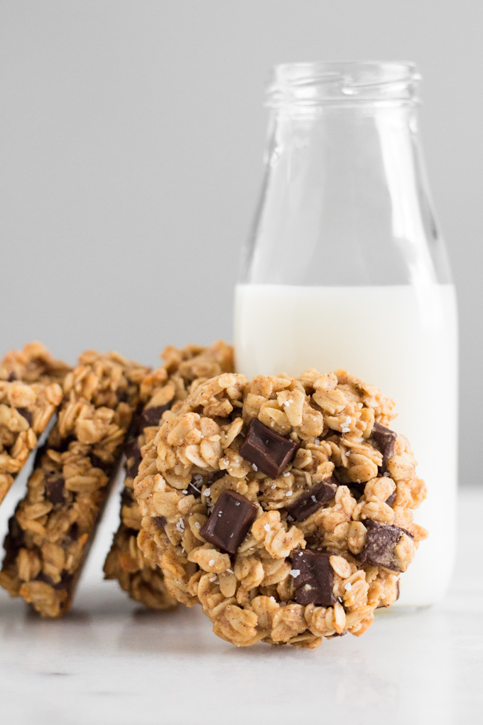 Oatmeal Dark Chocolate Chunk Breakfast Cookies - Always Eat Dessert