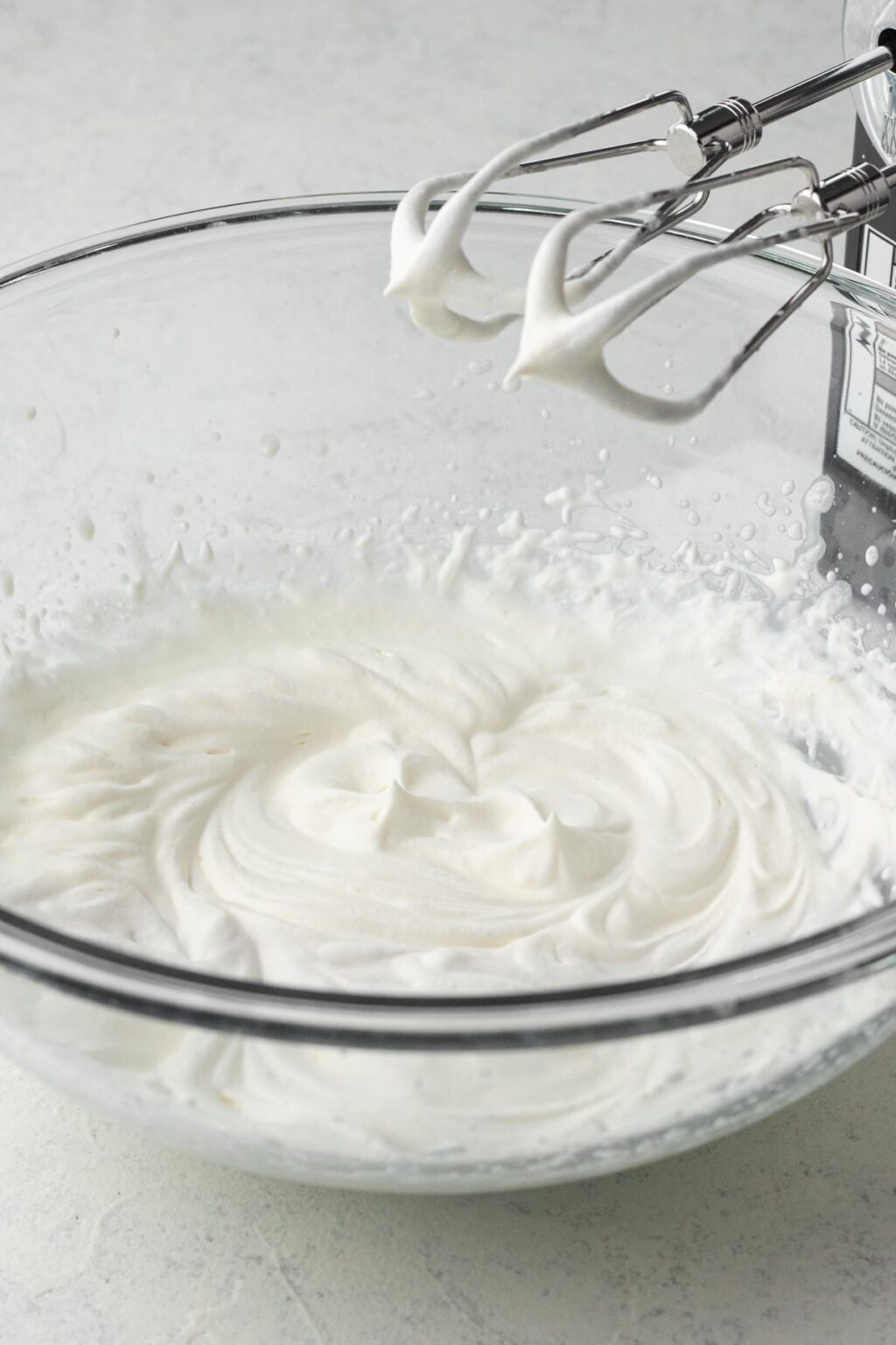 The Stages Of Meringue Soft Vs Stiff Peaks Always Eat Dessert the-stages-of-meringue-soft-vs-stiff-peaks-always-eat-dessert